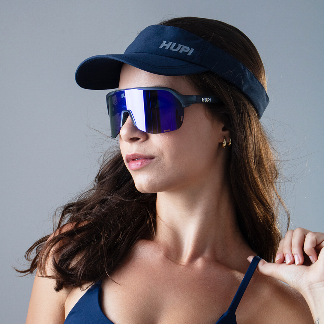 viseira azul marinho