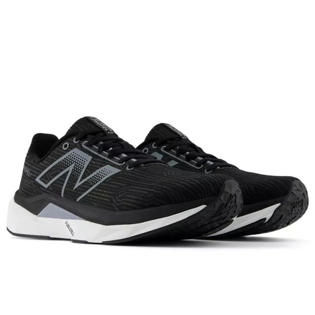 Novidades do Tênis New Balance FuelCell Propel V5