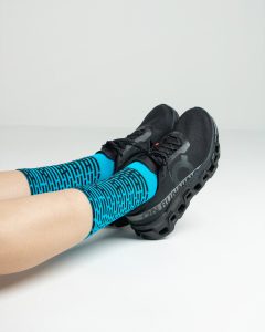 Meia de corrida cano médio: vale a pena quando usar