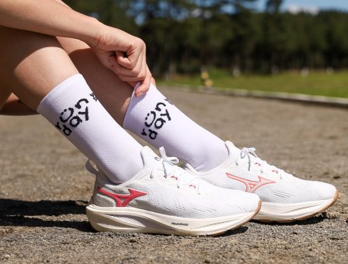 meia de poliamida para corrida